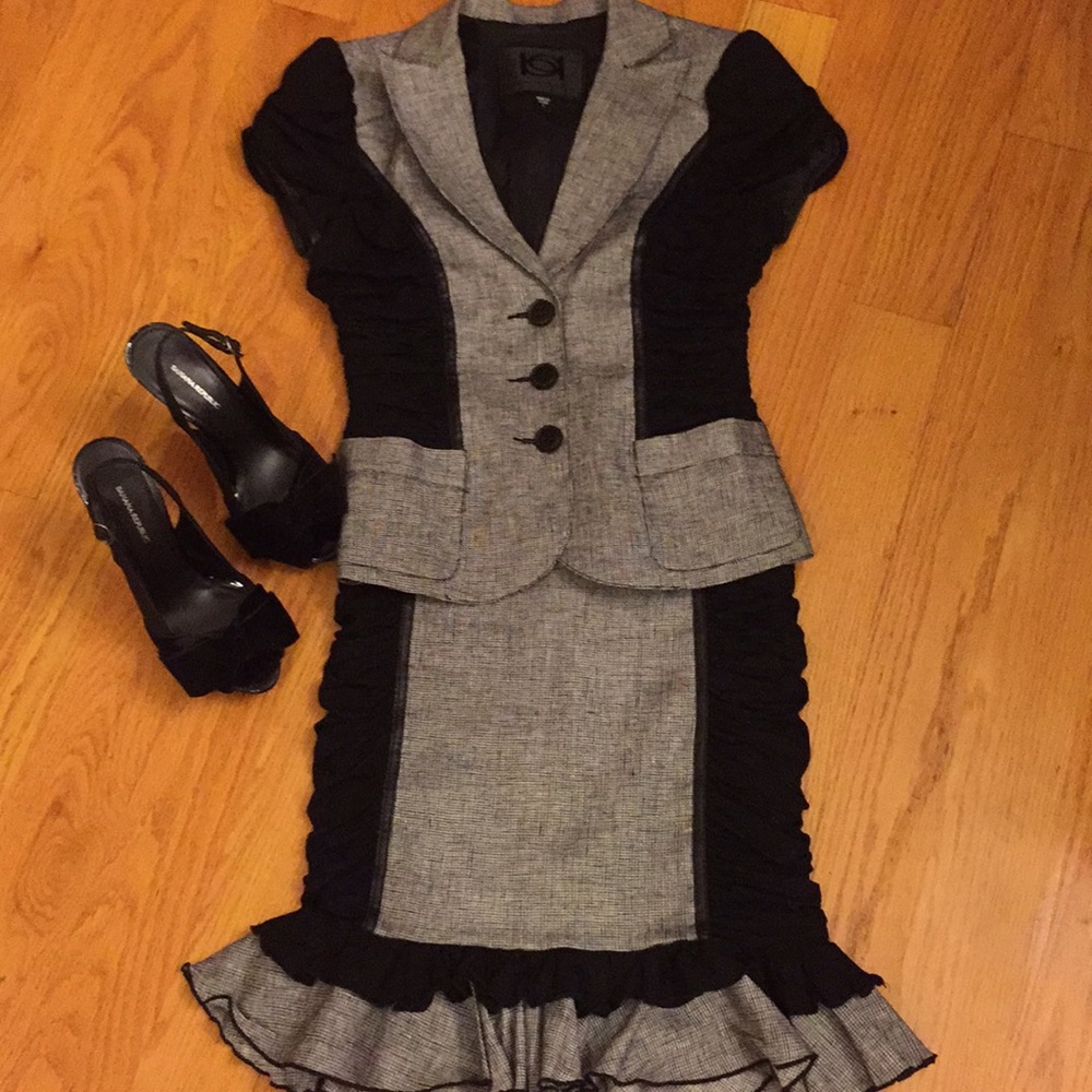 Bebe skirt set